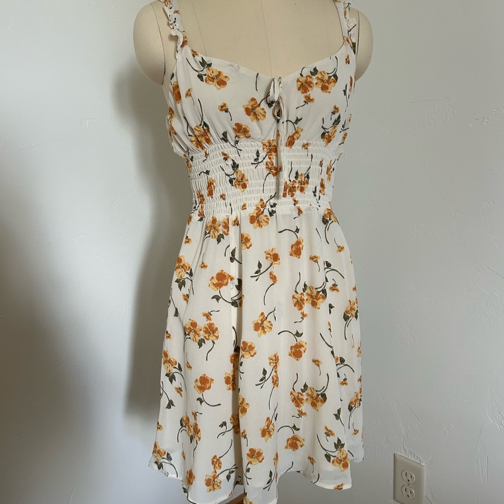 Reformation Elyse Mini Dress - Cream and Yellow Floral (Fits 6/8)